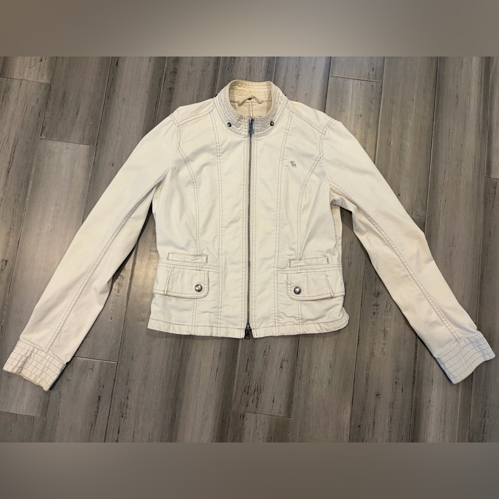 Abercrombie & Fitch Cream Zip-Front Utility Jacket, Large